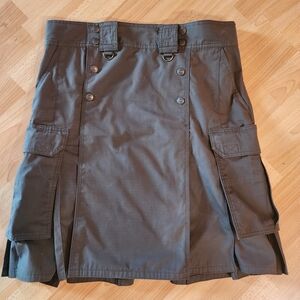 5.11 Tactical Men's Kilt in Dark Gray